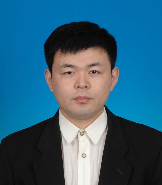 董忠典 董忠典