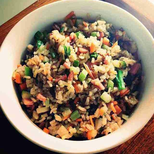 醬油腊味炒飯 醬油腊味炒飯