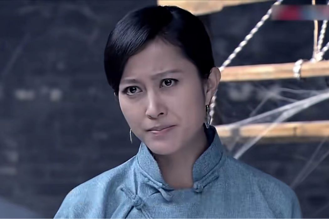 杜鵑(剿匪劇《剿匪英雄》中的角色) 杜鵑(剿匪劇《剿匪英雄》中的角色)