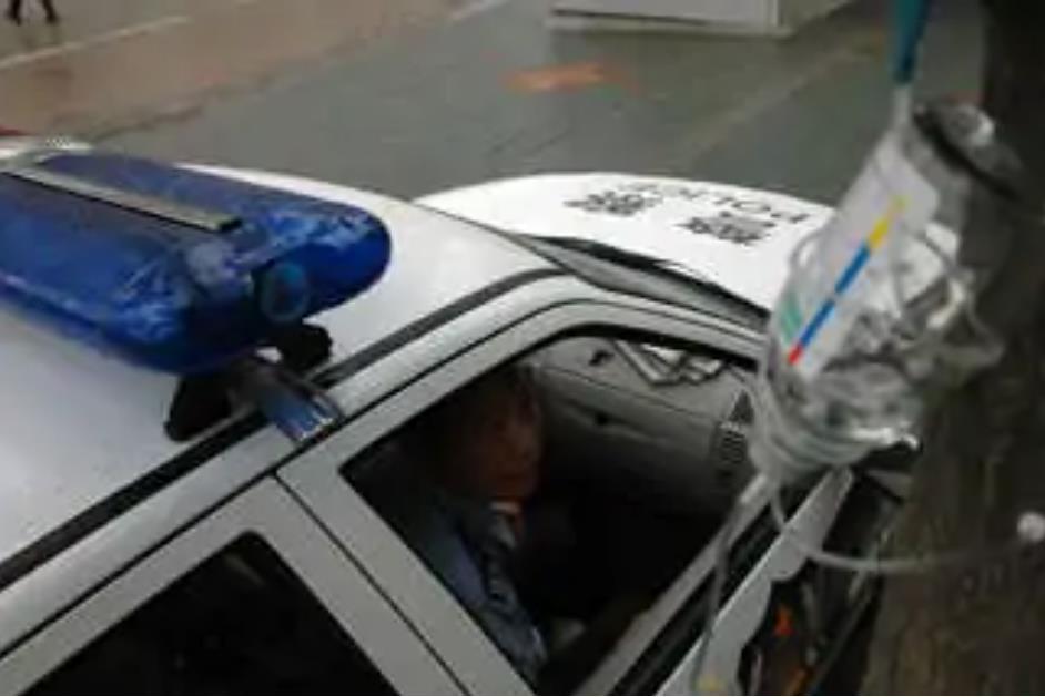 焦建武(吊瓶交警) 焦建武(吊瓶交警)