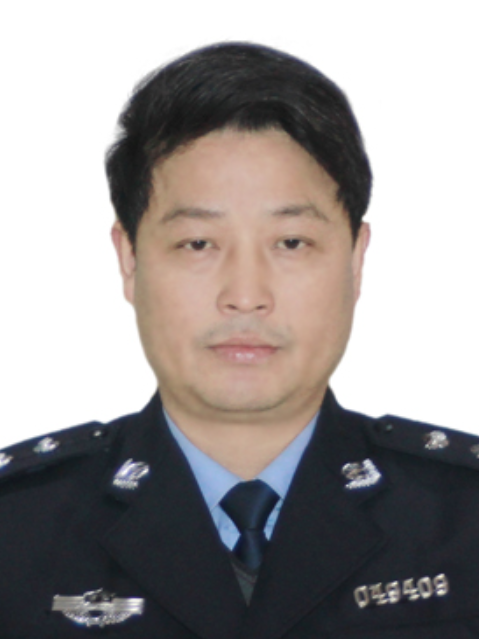 劉志鴻(湖北省丹江口市公安局黨委委員、副局長) 劉志鴻(湖北省丹江口市公安局黨委委員、副局長)
