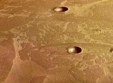 火星上的‘足跡’