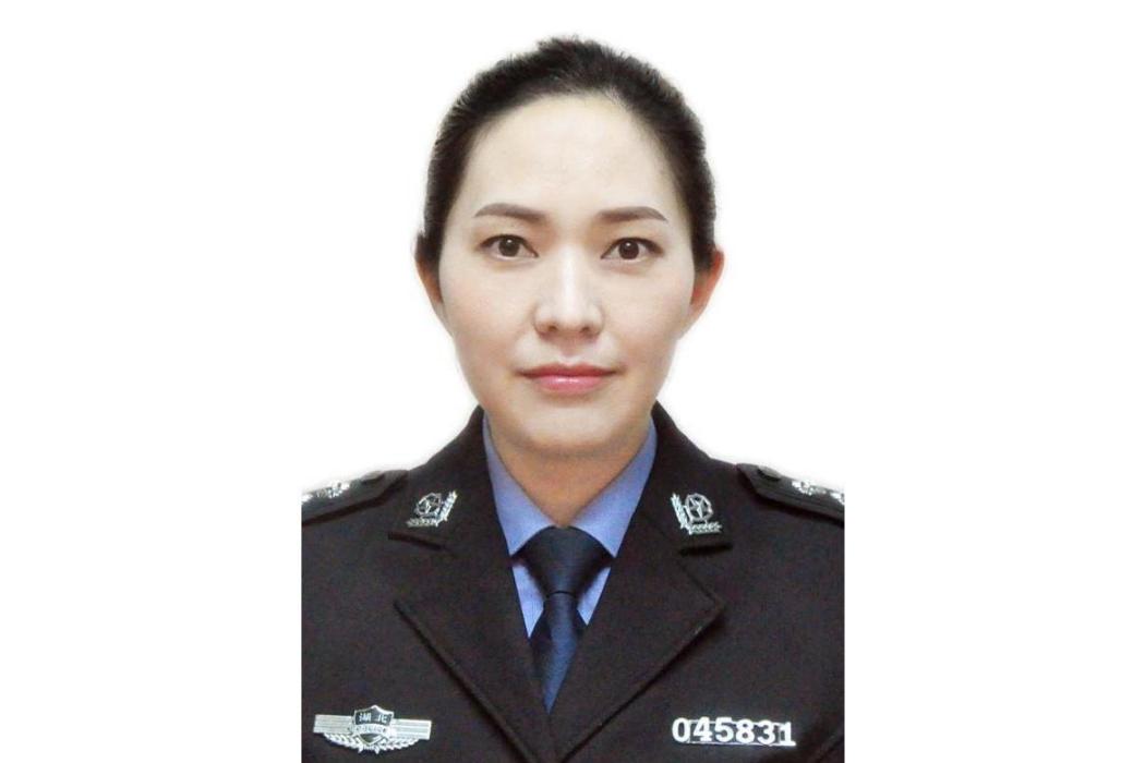 潘玉斐 潘玉斐