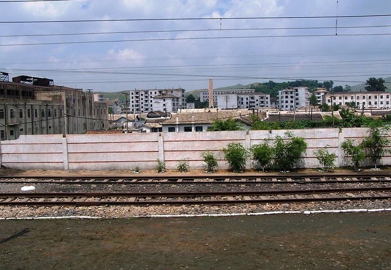 2004年朝鮮龍川火車站爆炸事件