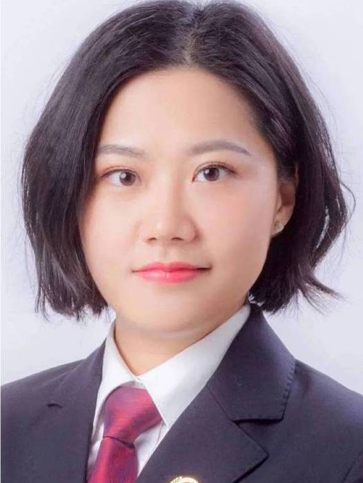 郭晶晶(廣州市番禺區人民檢察院檢察官) 郭晶晶(廣州市番禺區人民檢察院檢察官)