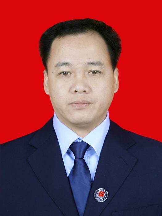 田景超(貴州省鎮遠縣司法局黨組成員、副局長) 田景超(貴州省鎮遠縣司法局黨組成員、副局長)