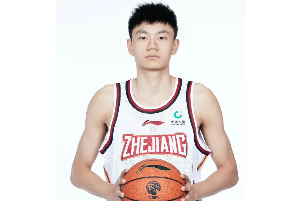 周怡杉(中國籃球運動員) 周怡杉(中國籃球運動員)