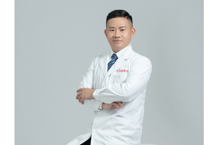 鄭京湘(長沙亞韓醫學美容醫院醫生) 鄭京湘(長沙亞韓醫學美容醫院醫生)