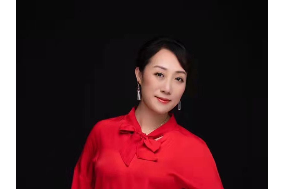 陳凌雲(深圳市廣大實業有限公司董事長) 陳凌雲(深圳市廣大實業有限公司董事長)