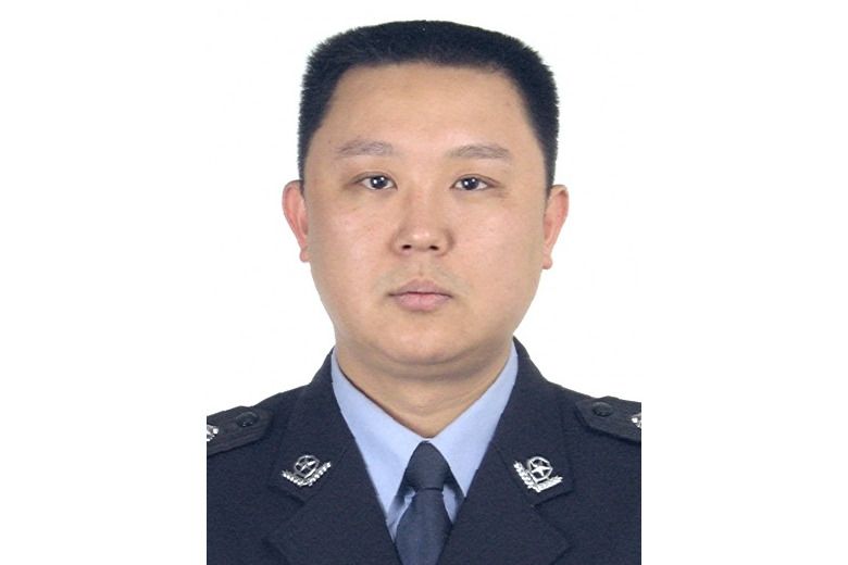 陳衛華(山東省濟寧市汶上縣公安局黨委委員、副局長) 陳衛華(山東省濟寧市汶上縣公安局黨委委員、副局長)