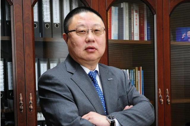 紀志堅(冰山冷熱董事長,董事) 紀志堅(冰山冷熱董事長,董事)