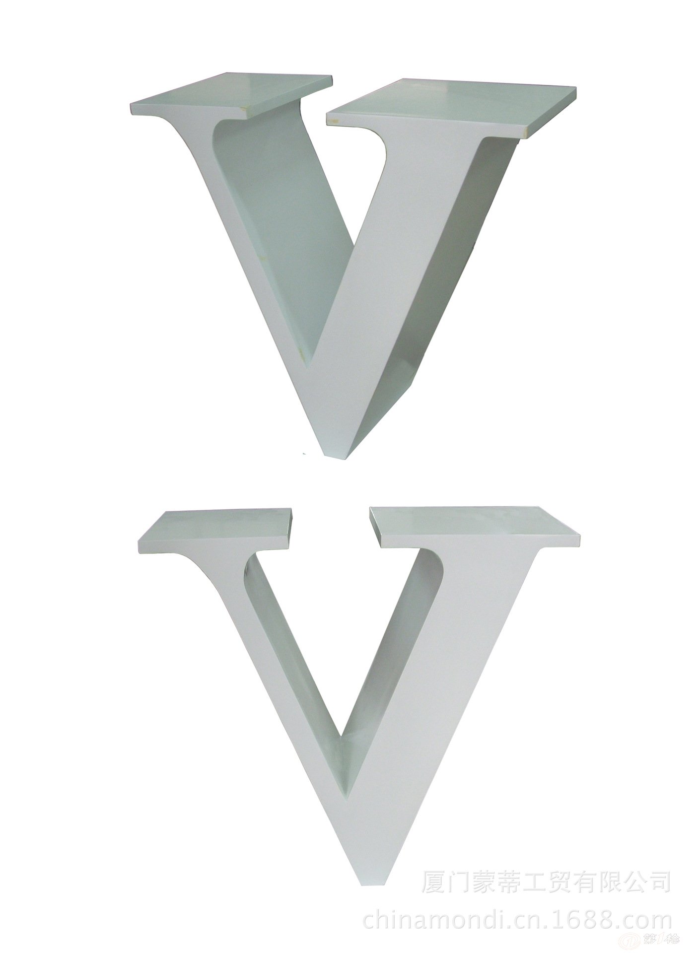 V型
