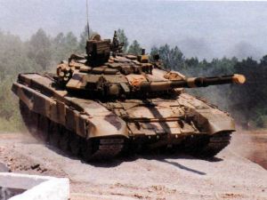 “黑鷹”主戰坦克