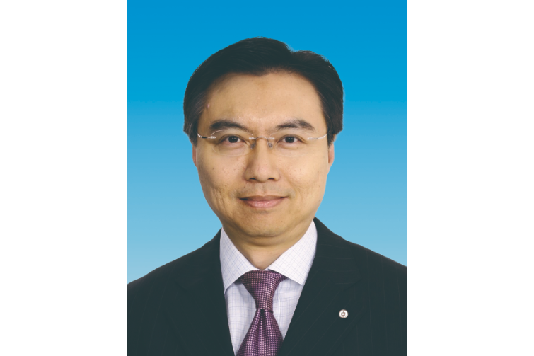 李惠光(香港套用科技研究院主席,中銀中國香港(控股)有限公司獨立非執行董事) 李惠光(香港套用科技研究院主席,中銀中國香港(控股)有限公司獨立非執行董事)