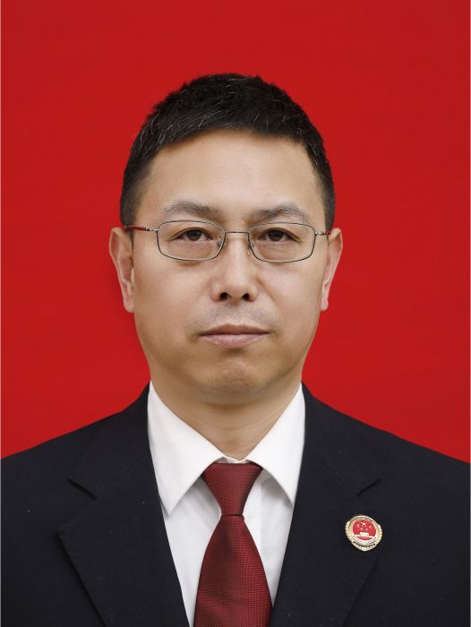 張海全(山西省晉中市榆次區人民檢察院黨組成員、檢委會專職委員,一級檢察官) 張海全(山西省晉中市榆次區人民檢察院黨組成員、檢委會專職委員,一級檢察官)