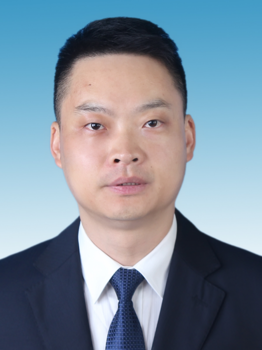 李吉(四川省成都市興義鎮黨委書記) 李吉(四川省成都市興義鎮黨委書記)
