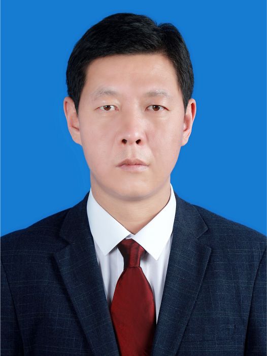 張向榮(甘肅省平涼市鄉村振興局黨組成員、副局長) 張向榮(甘肅省平涼市鄉村振興局黨組成員、副局長)