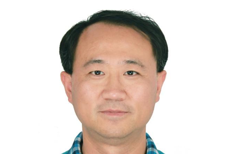 薛英文 薛英文