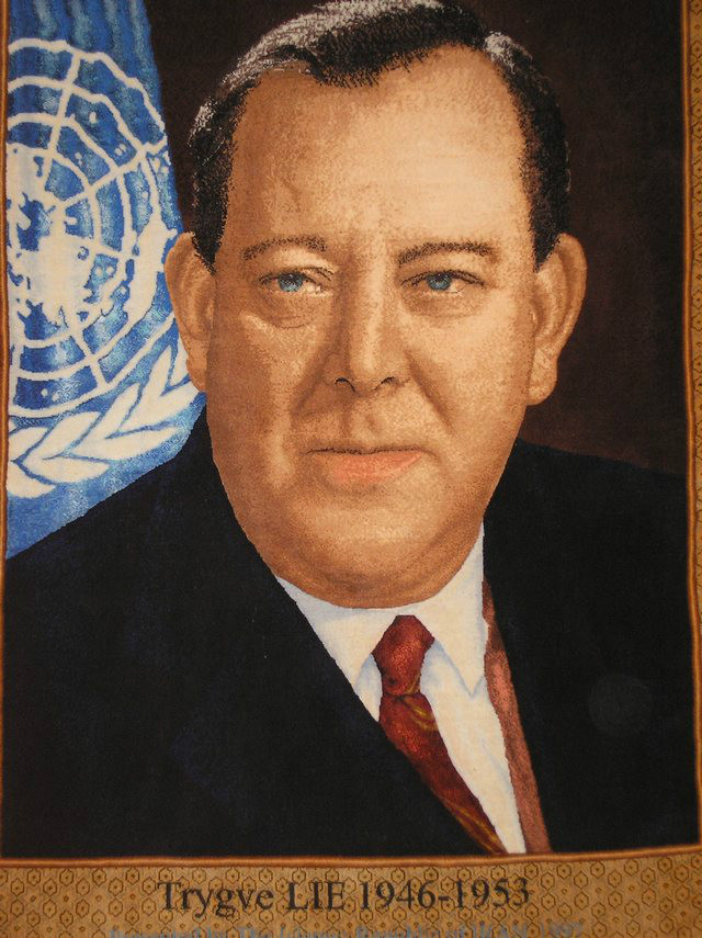 前聯合國秘書長特里格韋·哈爾夫丹·賴伊