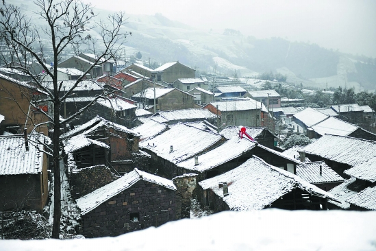 積山村(陝西省鹹陽市武功縣武功鎮下轄村) 積山村(陝西省鹹陽市武功縣武功鎮下轄村)