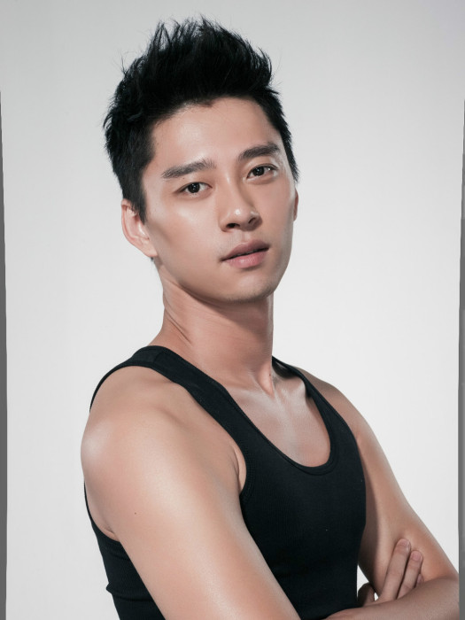 王伊(中國內地男演員) 王伊(中國內地男演員)