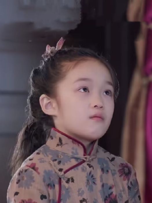 張小美(民國言情劇《風華往事》中的角色) 張小美(民國言情劇《風華往事》中的角色)