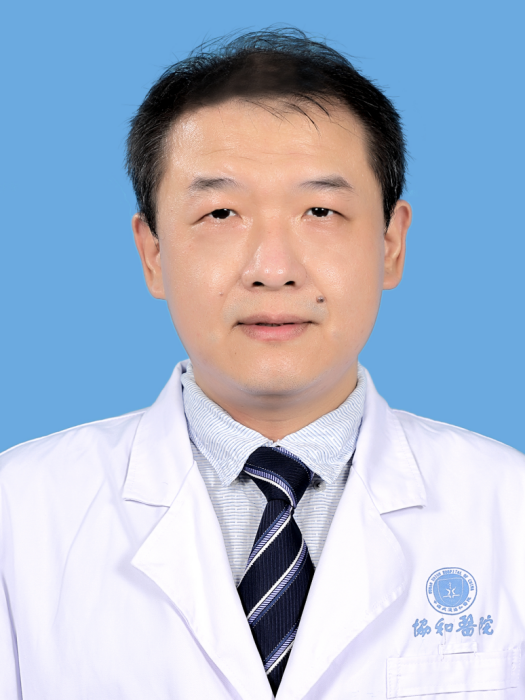 聶君(華中科技大學同濟醫學院附屬協和醫院胸外科副主任醫師) 聶君(華中科技大學同濟醫學院附屬協和醫院胸外科副主任醫師)