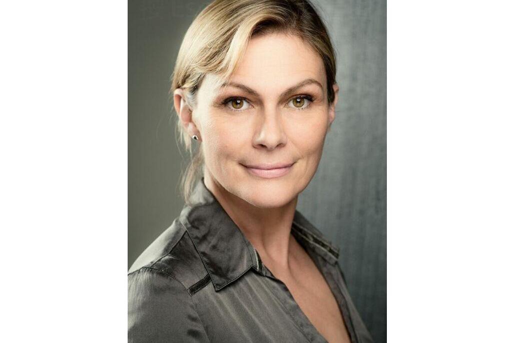 Rachel Fielding Rachel Fielding