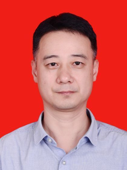 陳曉東(長沙市雨花區市場監督管理局黨組成員、主任科員) 陳曉東(長沙市雨花區市場監督管理局黨組成員、主任科員)