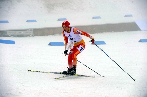 中國劉曉婷在亞冬會滑雪定向比賽中