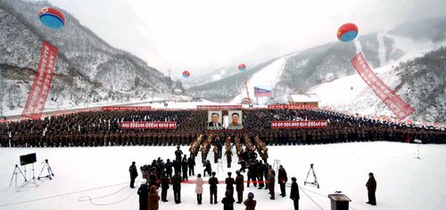 朝鮮馬息嶺滑雪場於2013年12月31日正式開業
