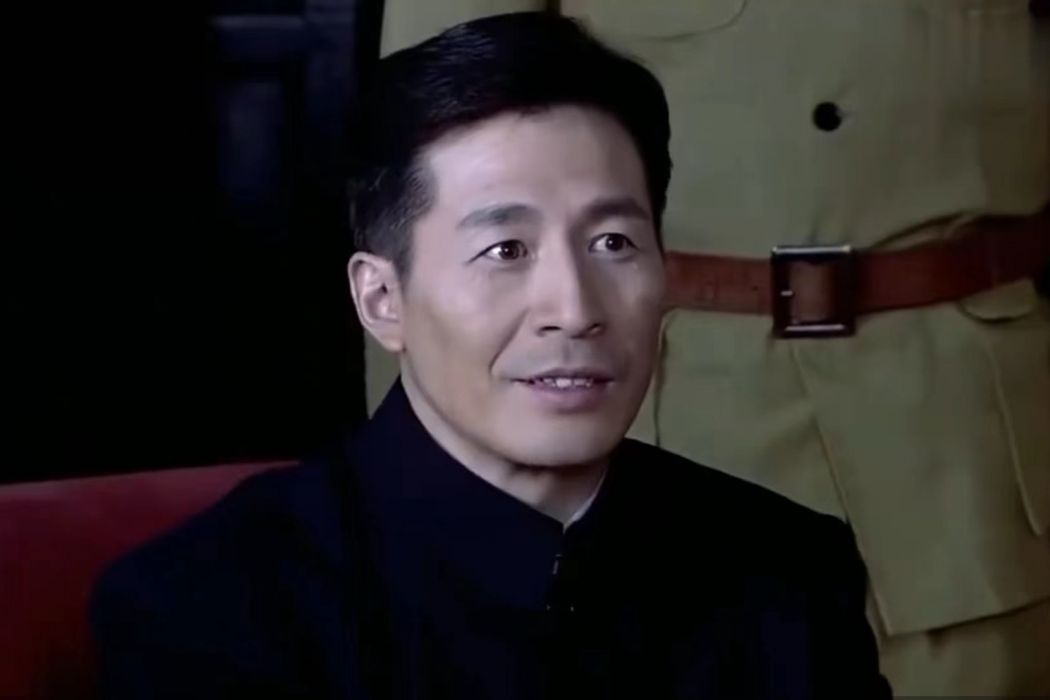 李群(電視劇《絕地刀鋒》中的角色) 李群(電視劇《絕地刀鋒》中的角色)