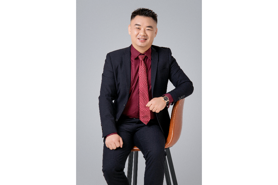曾俊傑(廈門區塊鏈雲科技有限公司董事長) 曾俊傑(廈門區塊鏈雲科技有限公司董事長)