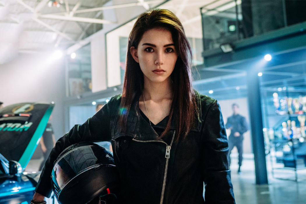 呂莉莉(電影《叱吒風雲》中由昆凌飾演的虛擬角色) 呂莉莉(電影《叱吒風雲》中由昆凌飾演的虛擬角色)