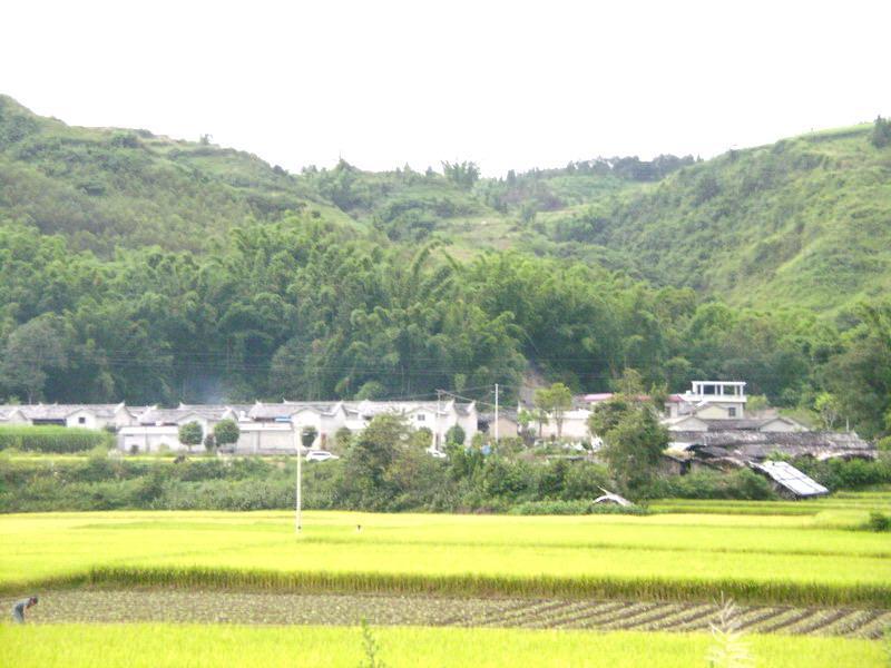 下芒隴村 下芒隴村