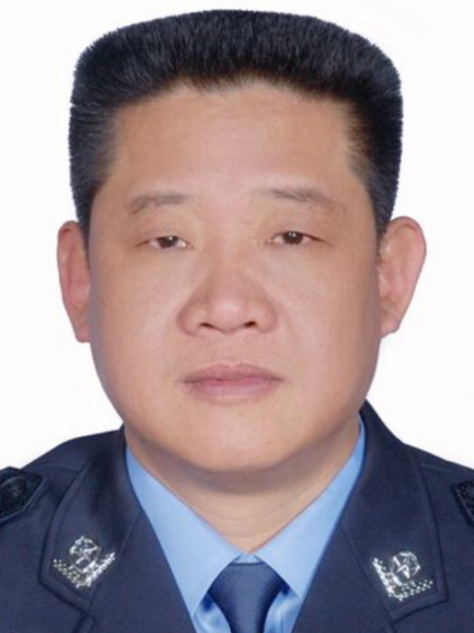 蔣立三