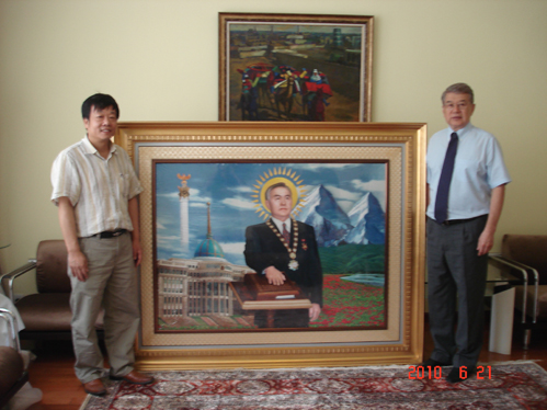 浩福德  哈薩克斯坦總統繡畫