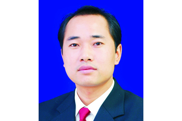 鎮高才 鎮高才