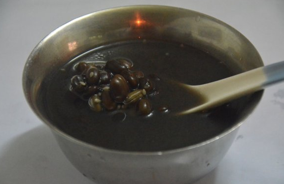 生髮黑豆湯