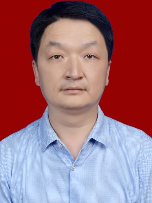 王海峰(山西省運城市民營經濟發展服務中心主任) 王海峰(山西省運城市民營經濟發展服務中心主任)