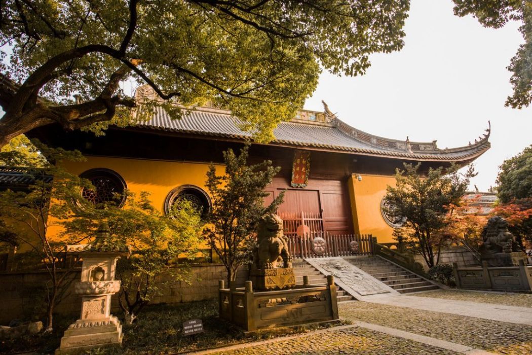 照明淨寺 照明淨寺