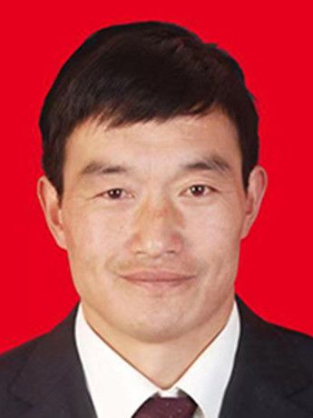 馮學武(四川米倉山國家級自然保護區獅子壩保護站站長) 馮學武(四川米倉山國家級自然保護區獅子壩保護站站長)