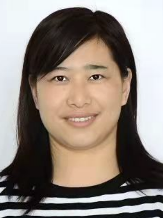 於霞(山東省聊城江北水城旅遊度假區教育體育中心副主任) 於霞(山東省聊城江北水城旅遊度假區教育體育中心副主任)
