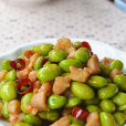 毛豆炒肉丁 毛豆炒肉丁