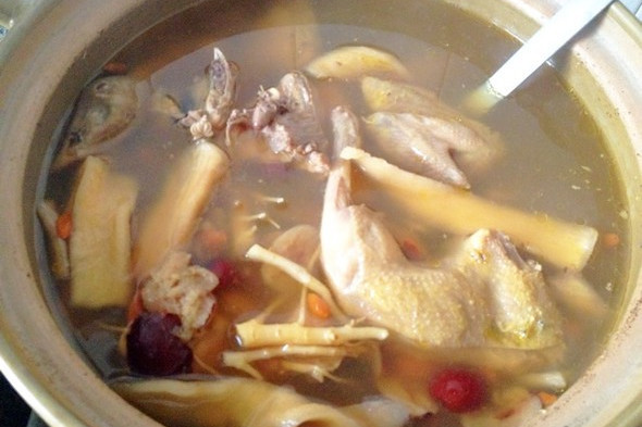 鷓鴣八寶湯 鷓鴣八寶湯
