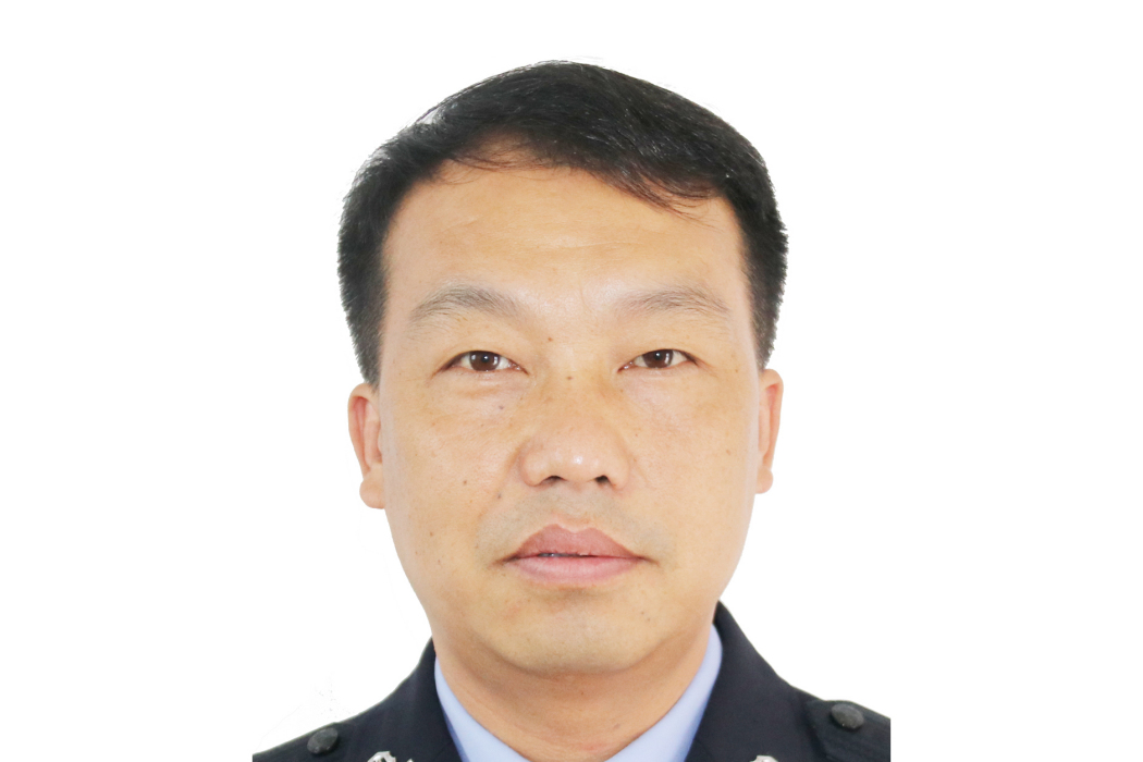 劉澤凱(台江縣公安局黨委委員、副局長) 劉澤凱(台江縣公安局黨委委員、副局長)