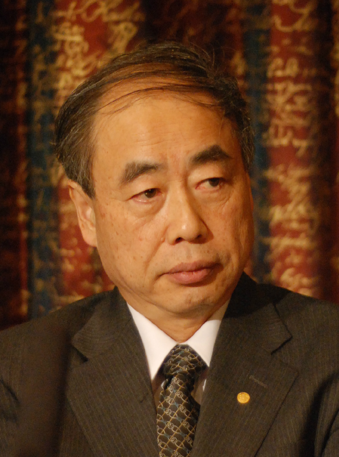 2008年諾貝爾物理獎得主，名大博士小林誠