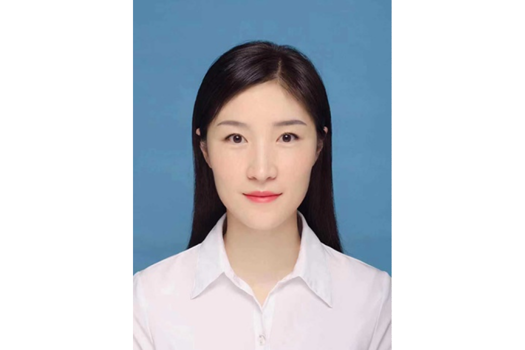 顧玉瑩(中國舞蹈家協會註冊舞蹈教師) 顧玉瑩(中國舞蹈家協會註冊舞蹈教師)