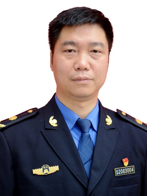 舒友軍(貴州省銅仁市江口縣綜合行政執法局黨組成員、城市管理綜合行政執法大隊大隊長) 舒友軍(貴州省銅仁市江口縣綜合行政執法局黨組成員、城市管理綜合行政執法大隊大隊長)