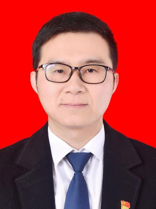 付軍(湖南省常德市武陵區人民政府辦公室黨組成員、副主任) 付軍(湖南省常德市武陵區人民政府辦公室黨組成員、副主任)